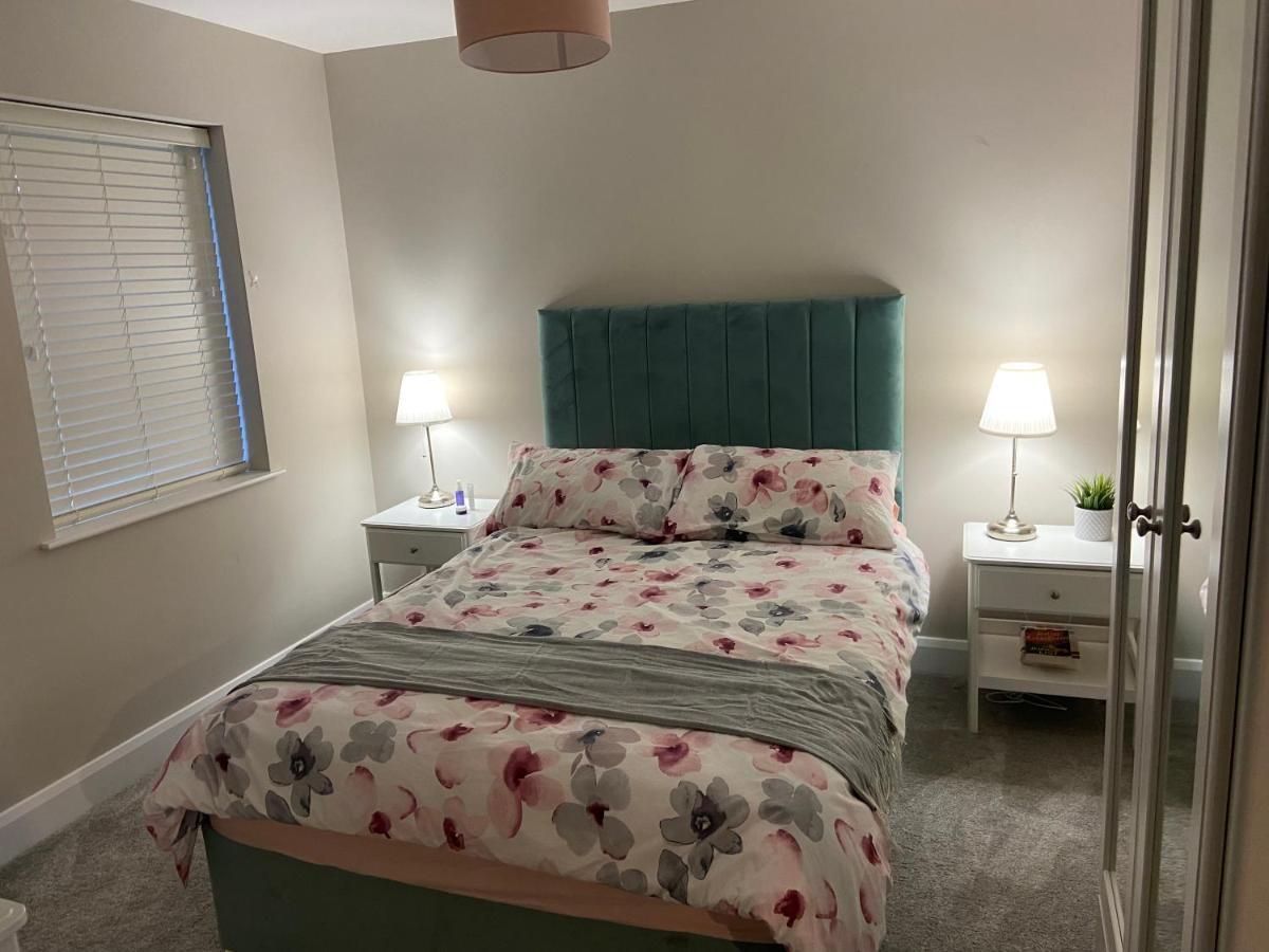 Beautiful Private Room And Bathroom Ballycastle Eksteriør bilde